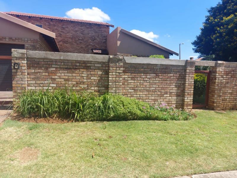 3 Bedroom Property for Sale in Rustenburg North West